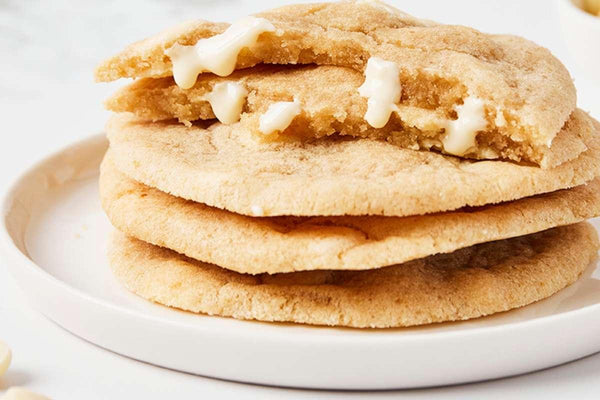 White Delice - Laura Todd